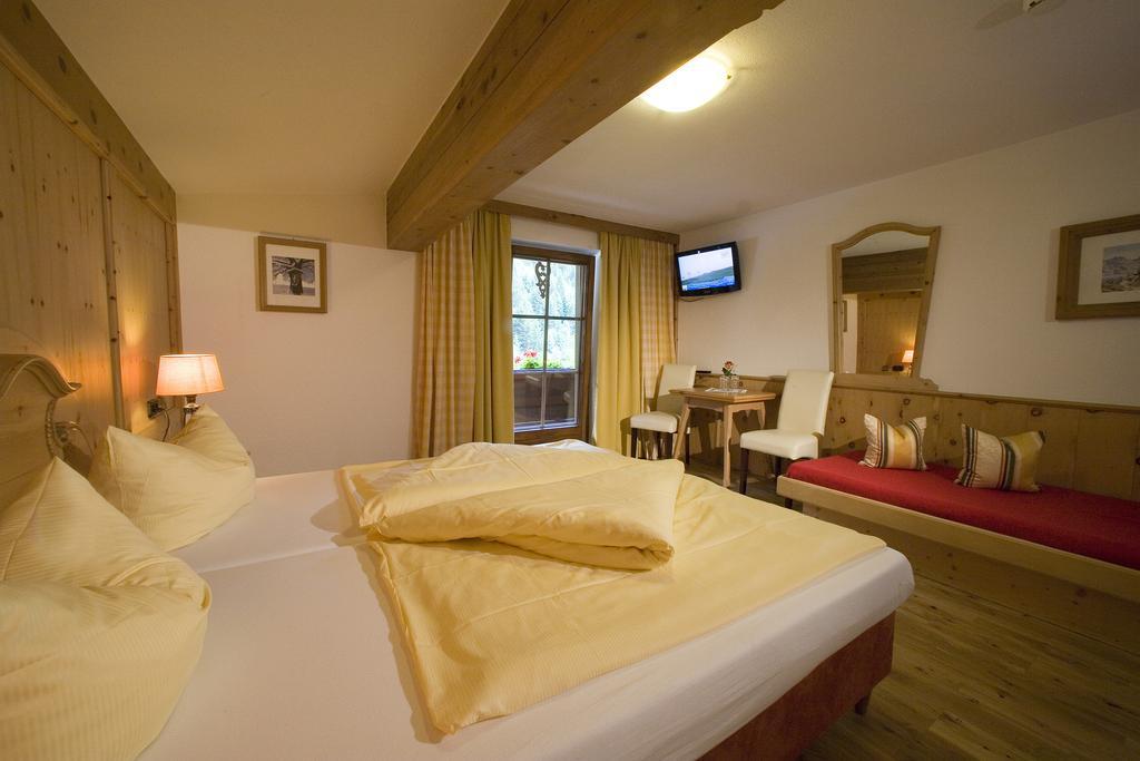 Alpenhotel Tirolerhof Герлос Номер фото
