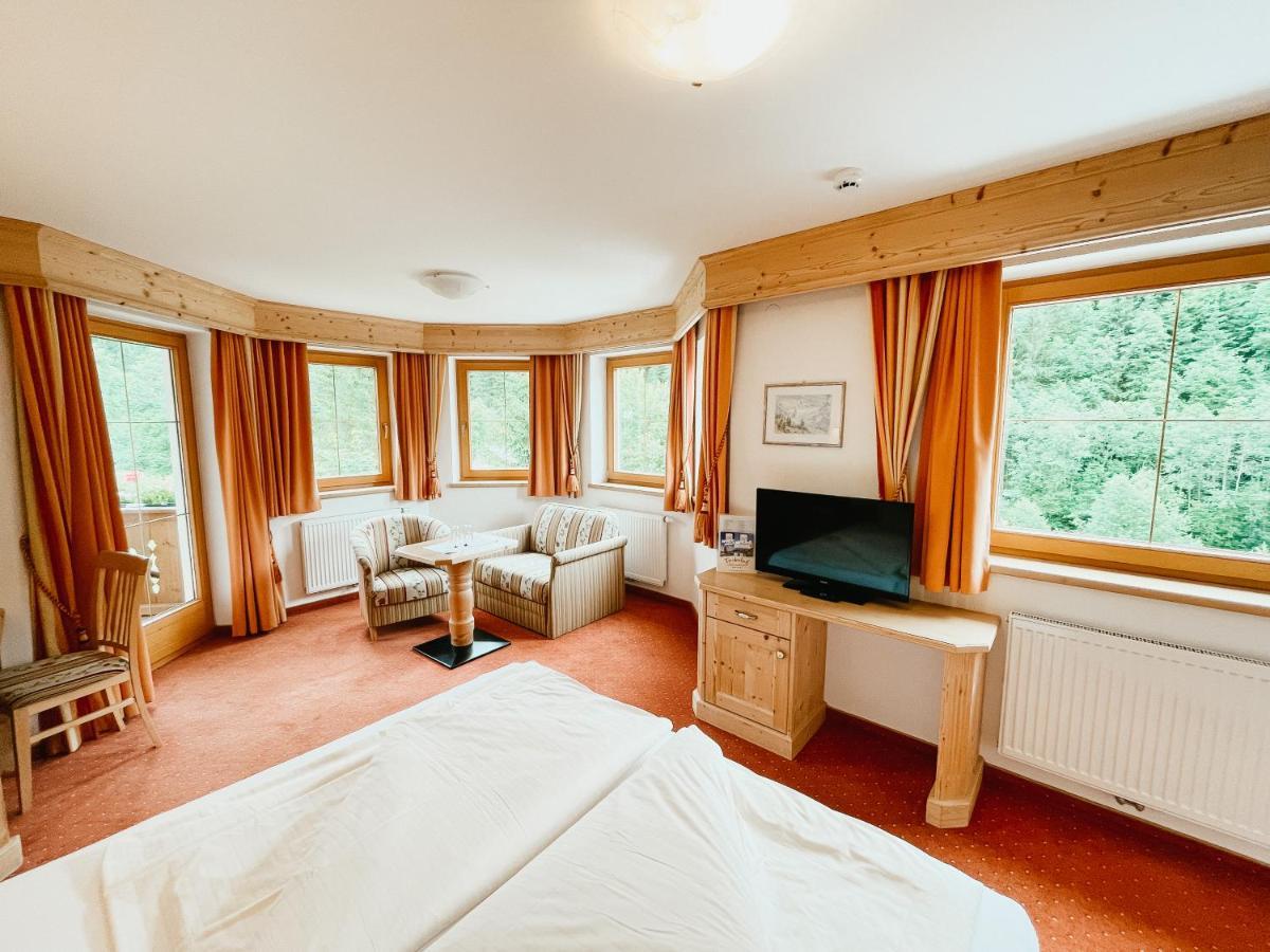 Alpenhotel Tirolerhof Герлос Екстер'єр фото